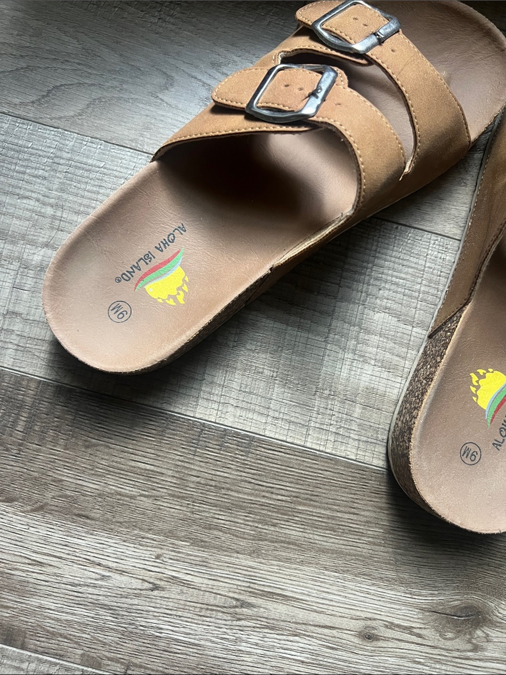 Sandals - Picture 2 of 6